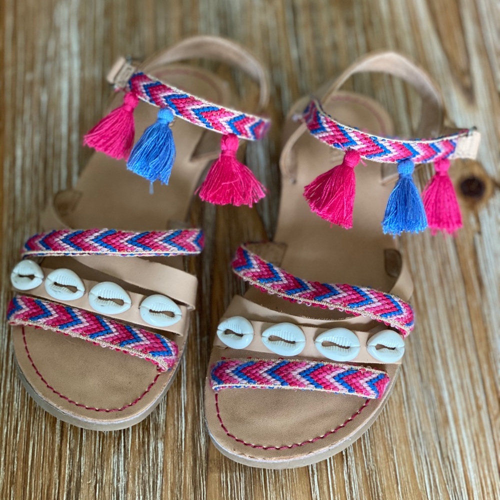 Cute Zara Embroidered Strap Sandals, size 12.5.